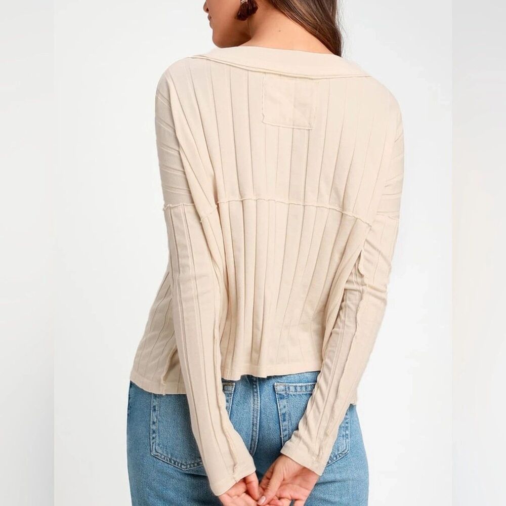 Free people In The Mix Ivory Ribbed Long Sleeve large button top Top size Medium - Picture 2 of 11